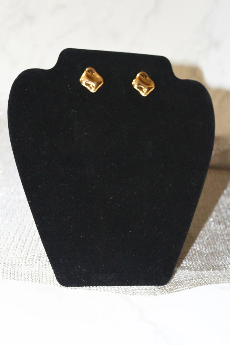 Square shape earring - Image 2